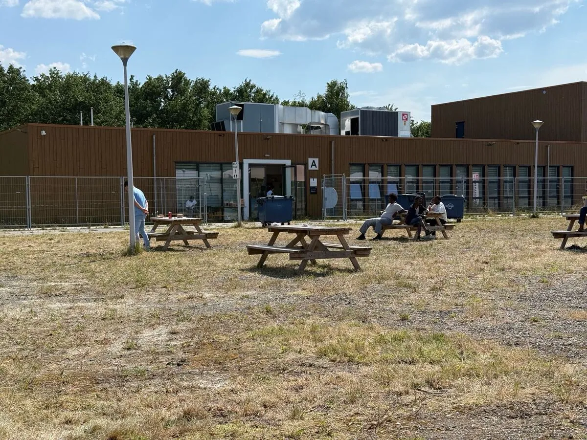 Extra buitenopstelling voor bereik en capaciteit